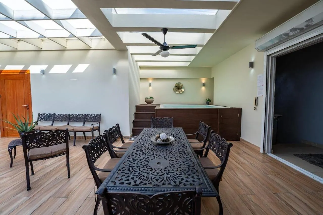 451 Amazing Condo And Hot Tub Los Prados Apartament